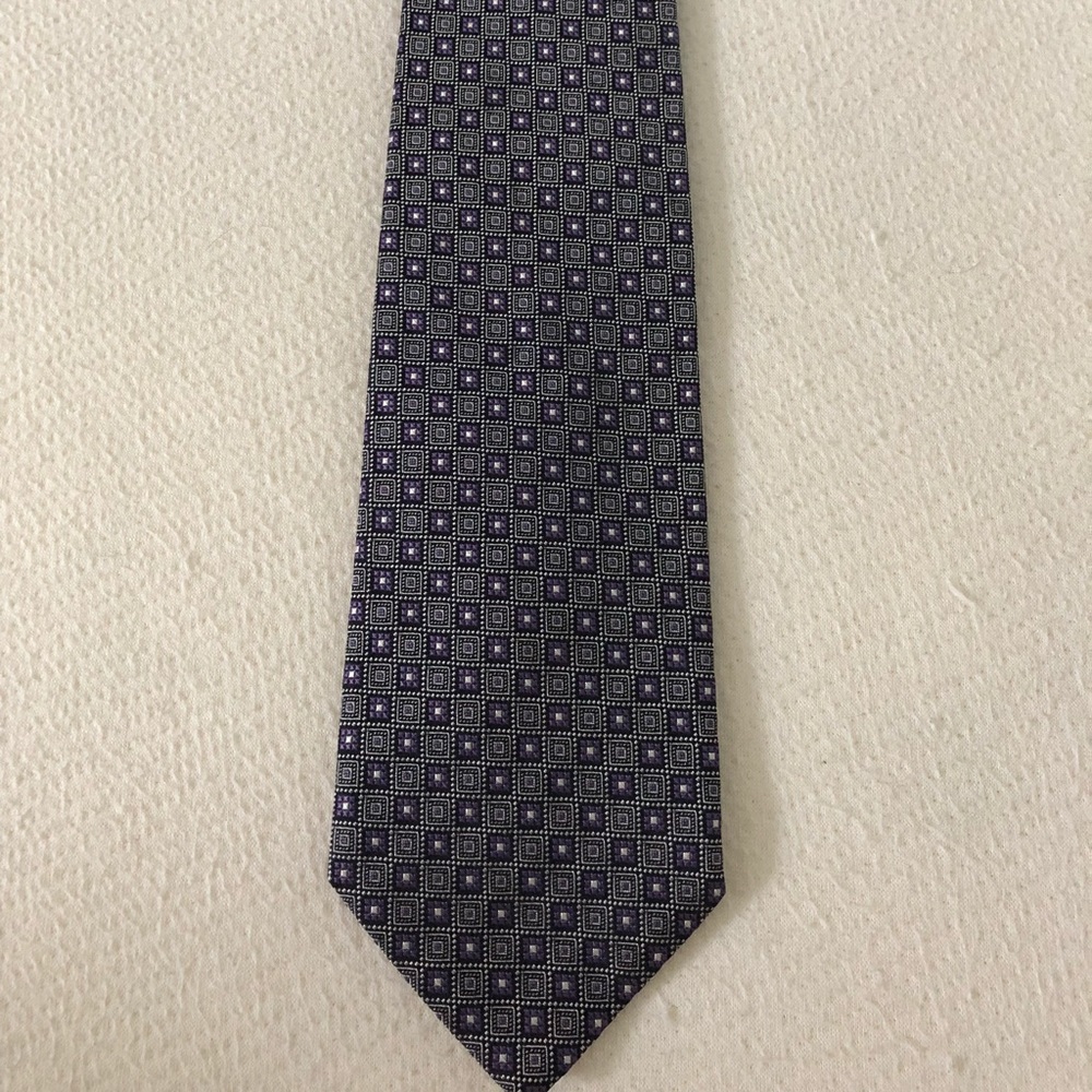 Brooks Brothers Makers 100% Silk Tie